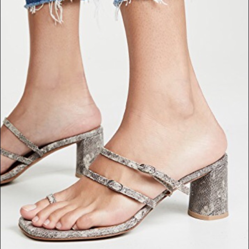 ✨Sold✨LOQ Alba Caliza Tan Gray Snake Heel Sandal - Picture 1 of 6